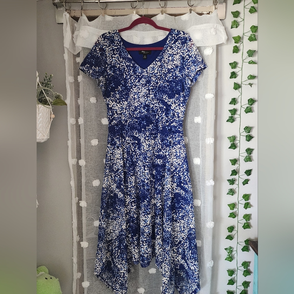 Ronni Nicole Vibrant Blue Dress